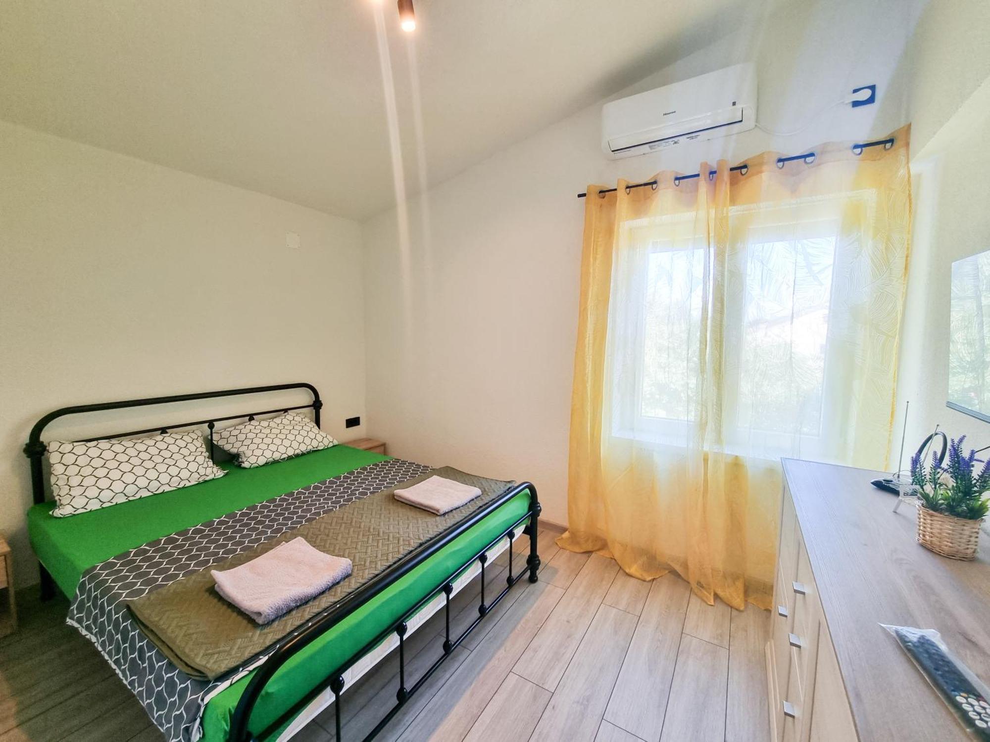 Apartmani 1 Pinezici المظهر الخارجي الصورة