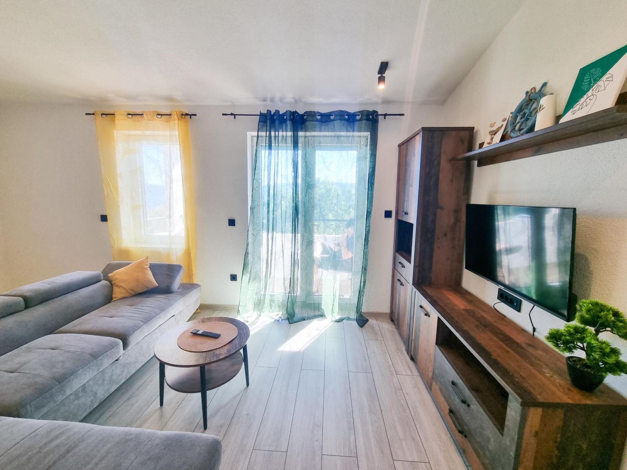 Apartmani 1 Pinezici المظهر الخارجي الصورة